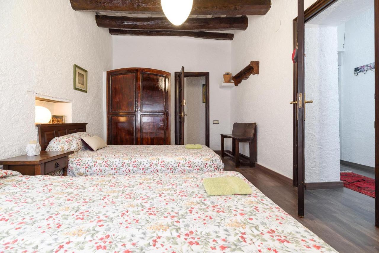 Santa Eulalia de Ronsaná Masia Can Manent Del Bosc S XVIII מראה חיצוני תמונה