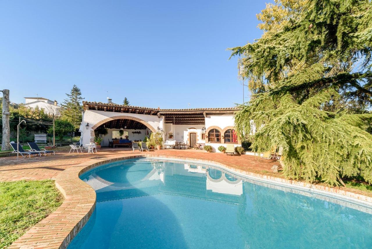 Santa Eulalia de Ronsaná Masia Can Manent Del Bosc S XVIII מראה חיצוני תמונה